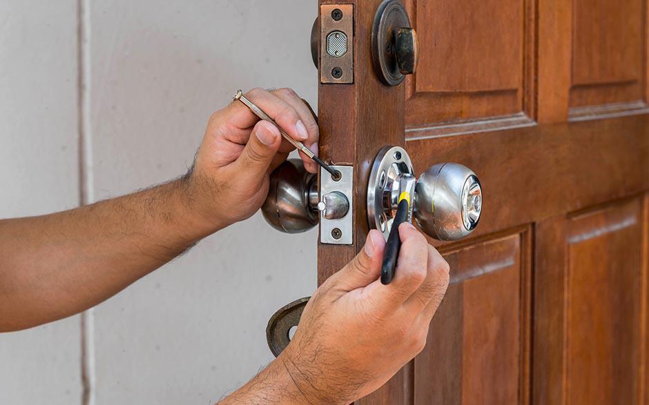 trouver un serrurier honnete Romainville